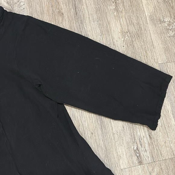 Oh My Gauze Black Tunic with Spiral Design - Picture 4 of 16